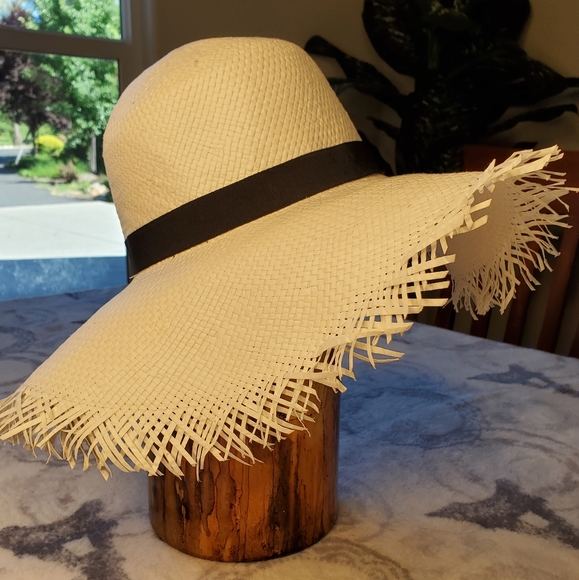 NWOT  White Woven Summer Hat - white - Picture 9 of 9